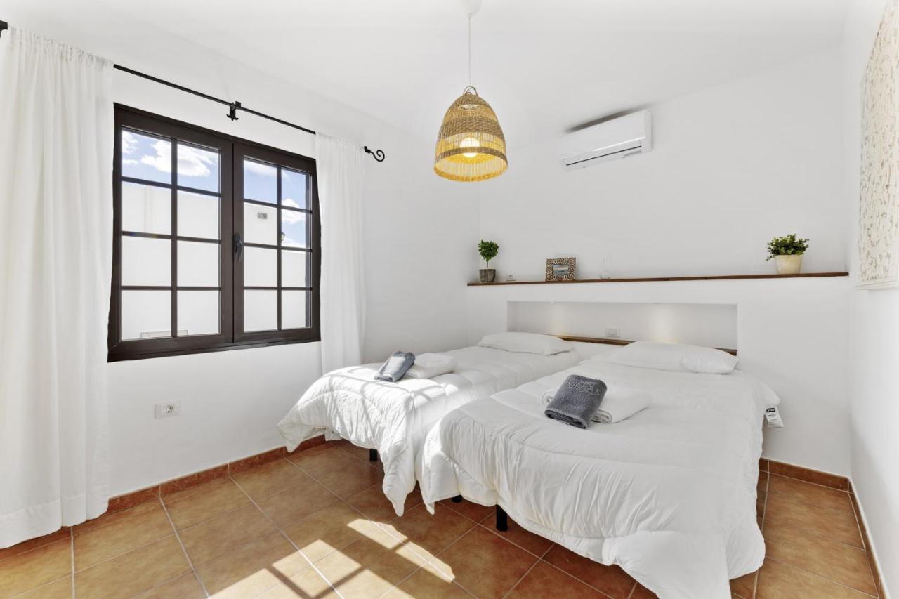 Villa 4 - Vipvipvillas Tías Buitenkant foto