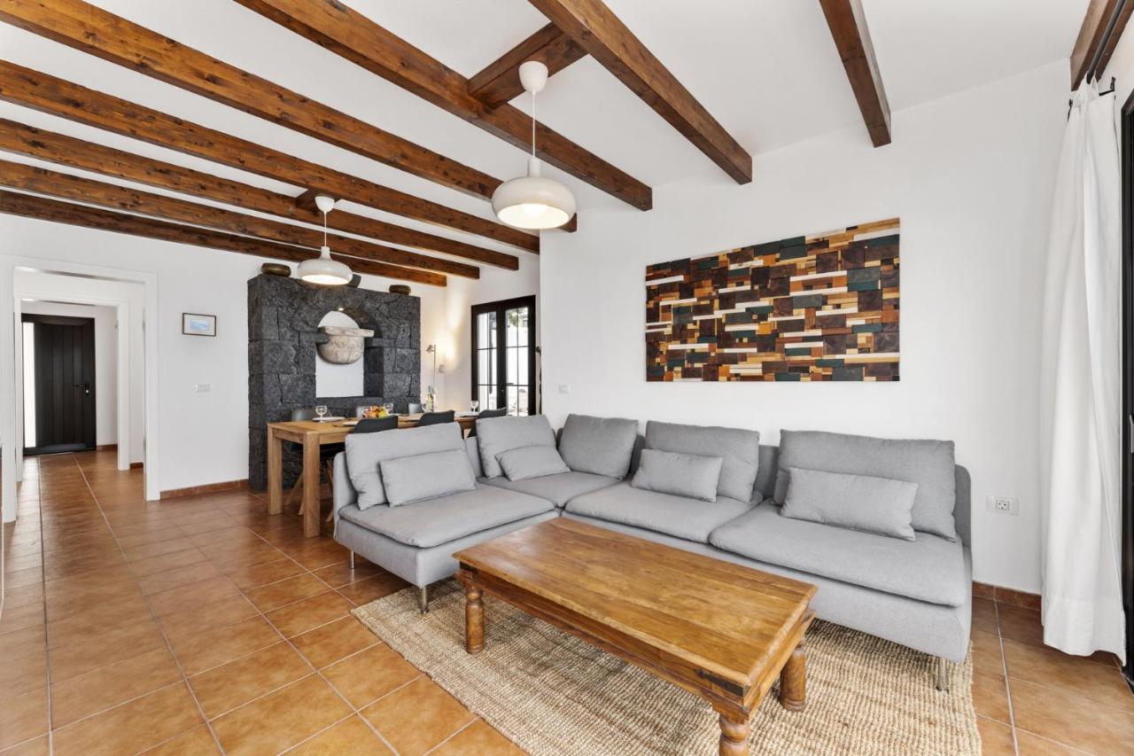 Villa 4 - Vipvipvillas Tías Buitenkant foto