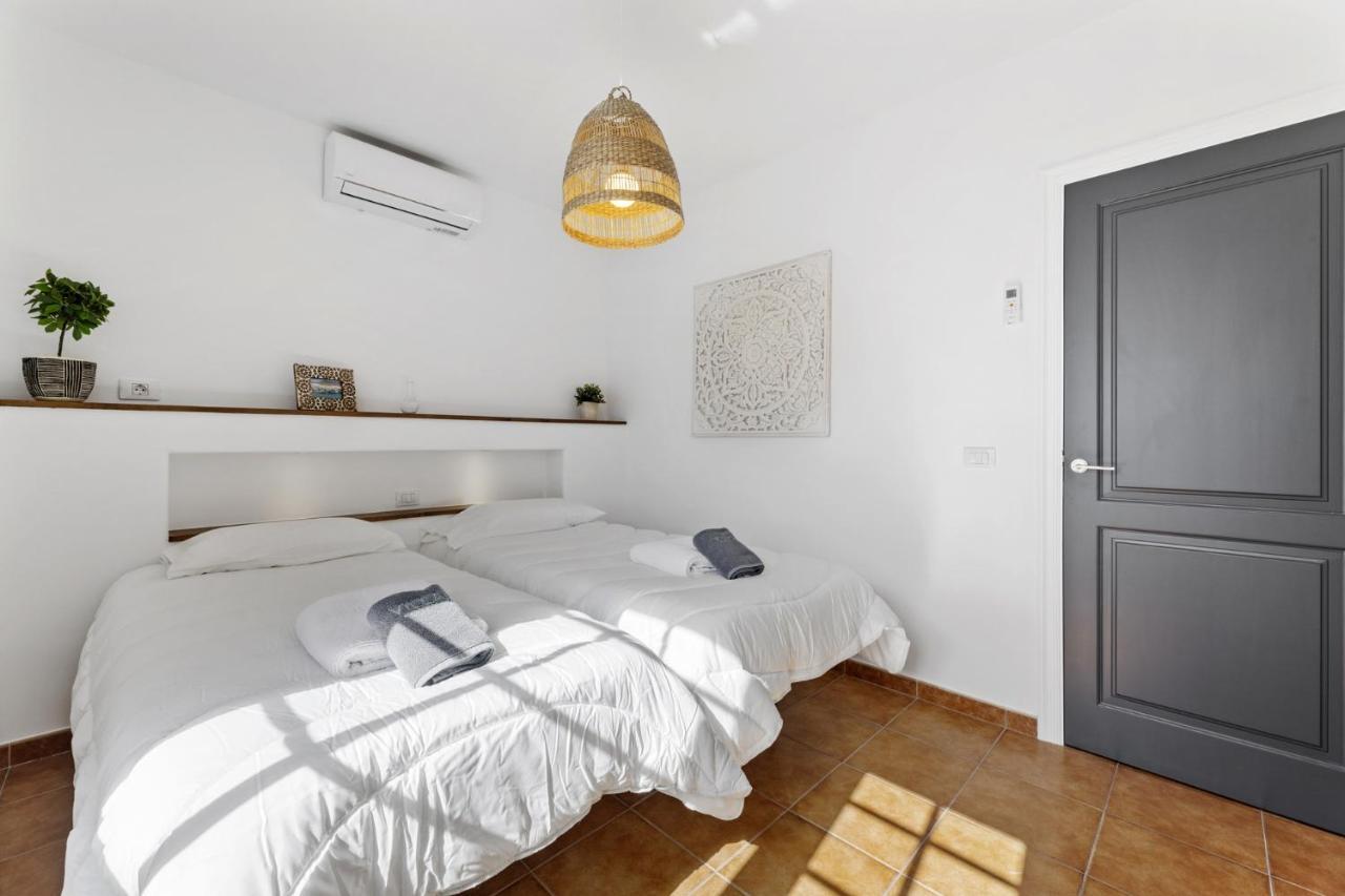 Villa 4 - Vipvipvillas Tías Buitenkant foto
